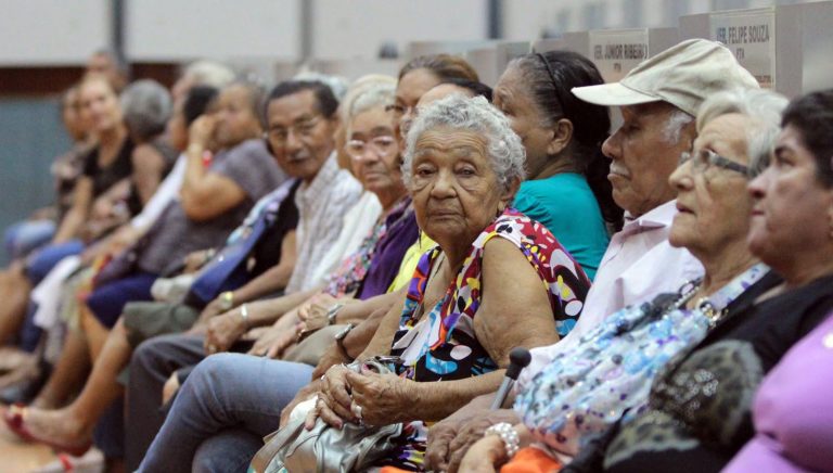 Aposentado acima de 55 anos deve escapar do pente-fino do INSS